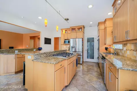 113 Willow Dr, Jackson, NJ 08527 photo 8