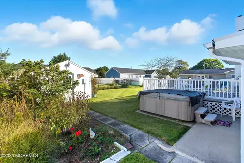 307 Windjammer Ct, Forked River, NJ 08731 photo 24