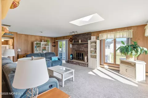 307 Windjammer Ct, Forked River, NJ 08731 photo 9