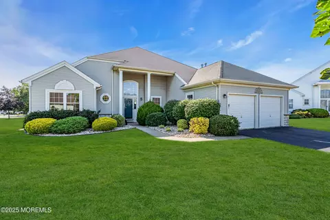 7 Castile Ct, Manchester, NJ 08759