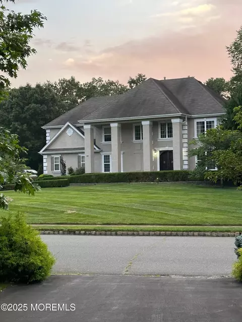 40 Woods Edge Dr, Jackson, NJ 08527