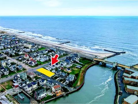 100 1st Ave, Avon By The Sea, NJ 07717