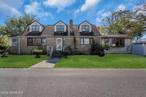 100 Fischer Blvd, Toms River, NJ 08753