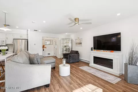5 Phillips Rd, Brick, NJ 08724 photo 6