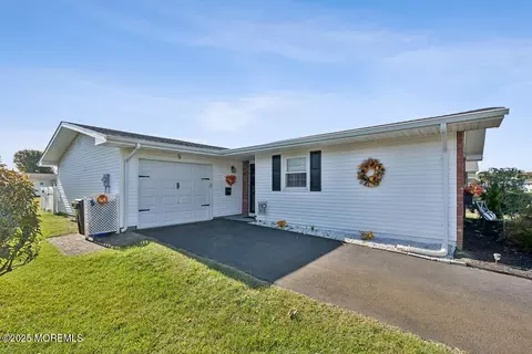 5 Phillips Rd, Brick, NJ 08724 photo 26