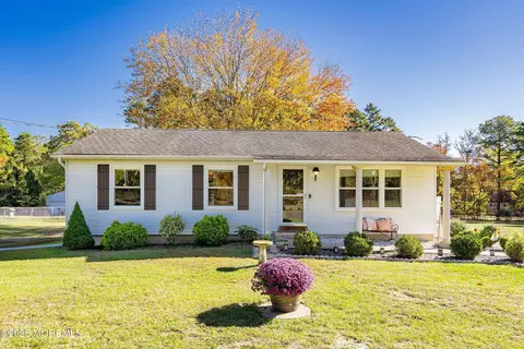 145 Cassville Rd, Jackson, NJ 08527