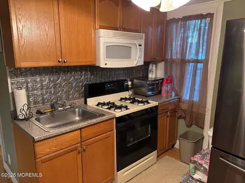 70 Main St, Waretown, NJ 08758 photo 16