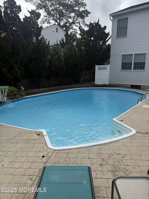 Exterior - 235 Pello Rd, Brick, NJ 08724 photo 7 of 10