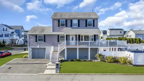 605 Spruce St, Union Beach, NJ 07735