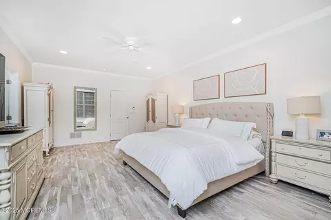 Bedroom - 165 Huntington Dr, Jackson, NJ 08527 photo 1 of 6