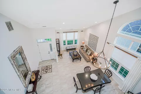Entry Way - 165 Huntington Dr, Jackson, NJ 08527 photo 4 of 4