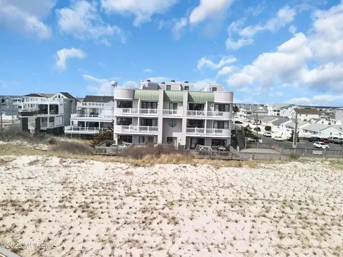 2200 S Ocean Ave #304, Seaside Park, NJ 08752