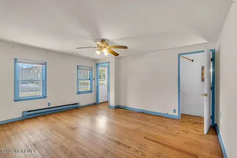 Living - 22 E Lacey Rd, Forked River, NJ 08731 photo 1 of 1