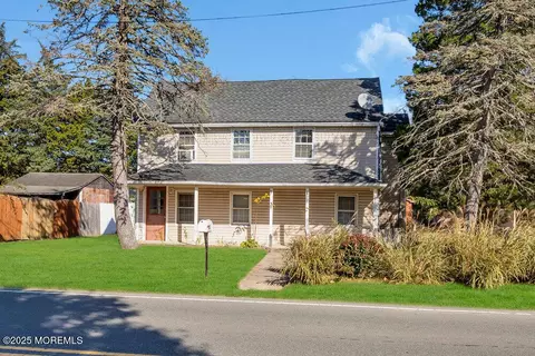 Exterior - 22 E Lacey Rd, Forked River, NJ 08731 photo 5 of 5
