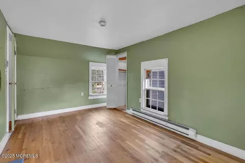Bedroom - 22 E Lacey Rd, Forked River, NJ 08731 photo 6 of 6