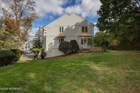256 Marigold Ct, Toms River, NJ 08753