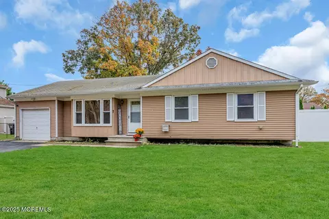 1309 Bay Ave, Toms River, NJ 08753