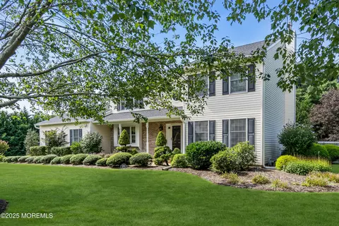 1442 Garrett Dr, Wall, NJ 07719