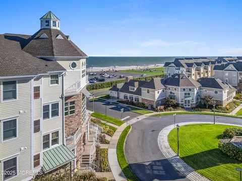 33 Cooper Ave #410, Long Branch, NJ 07740