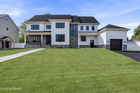 1376 Alvarado Ave, Lakewood, NJ 08701