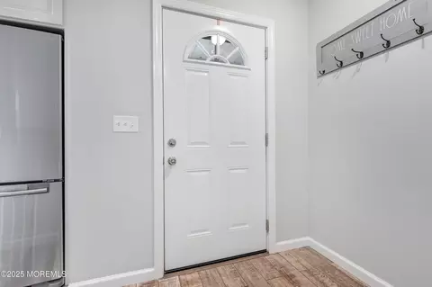 Entry Way - 131 Aster Ct, Jackson, NJ 08527 photo 1 of 6