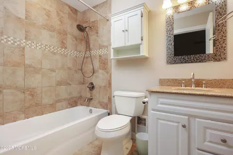 Bath - 404 Brookview Ct, Howell, NJ 07731 photo 2 of 3