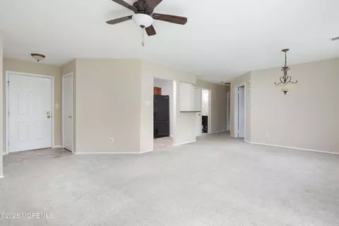 Living - 404 Brookview Ct, Howell, NJ 07731 photo 4 of 4