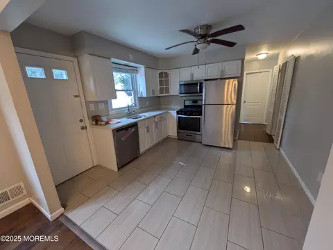 440 Drum Point Rd, Brick, NJ 08723 photo 2