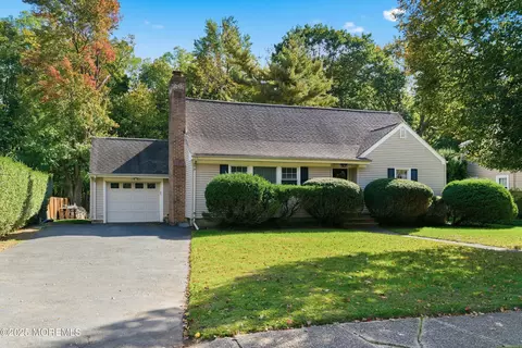 69 Harvard Rd, Fair Haven, NJ 07704