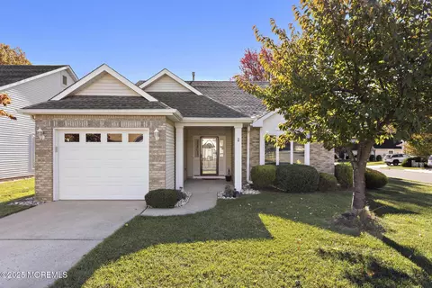 2271 Tomera Pl, Toms River, NJ 08755