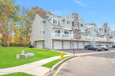 1315 Arthur St, Toms River, NJ 08755