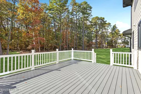 Exterior - 4 Haystack Ct, Howell, NJ 07731 photo 6 of 12