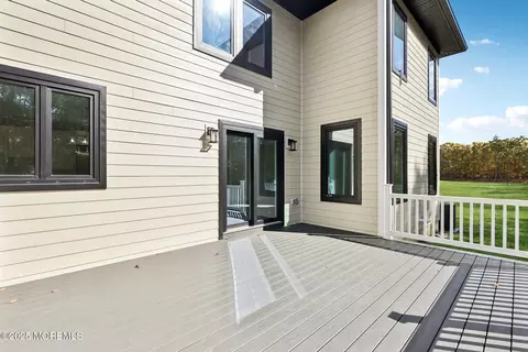 Exterior - 4 Haystack Ct, Howell, NJ 07731 photo 7 of 12