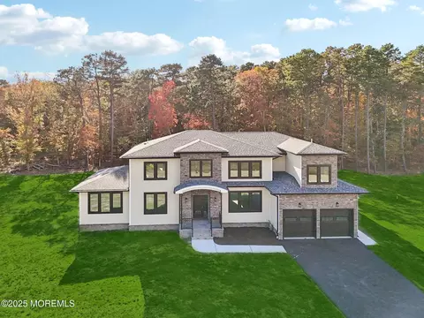 Exterior - 4 Haystack Ct, Howell, NJ 07731 photo 12 of 12