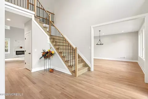 Entry Way - 4 Haystack Ct, Howell, NJ 07731 photo 4 of 9