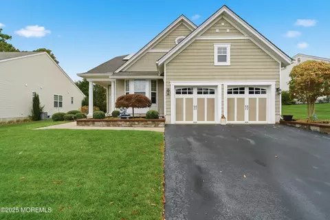 15 Hamble Rd, Little Egg Harbor, NJ 08087