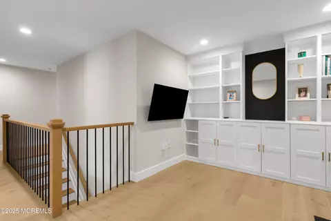 Entry Way - 63 Eckert Dr, Lincroft, NJ 07738 photo 2 of 2