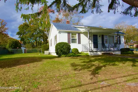 701 Fletcher Dr, Neptune City, NJ 07753