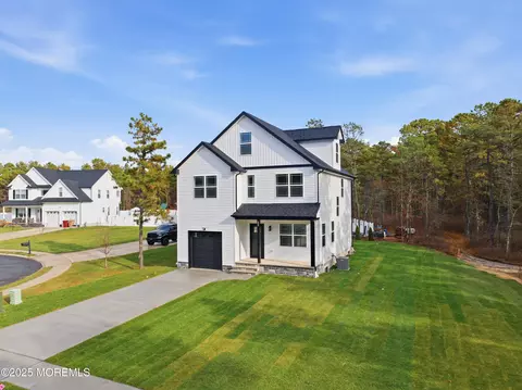 503 Woodhaven Blvd SE, Bayville, NJ 08721