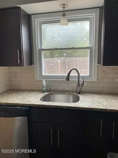 Kitchen - 22 Forge Ct, Jackson, NJ 08527 photo 1 of 2