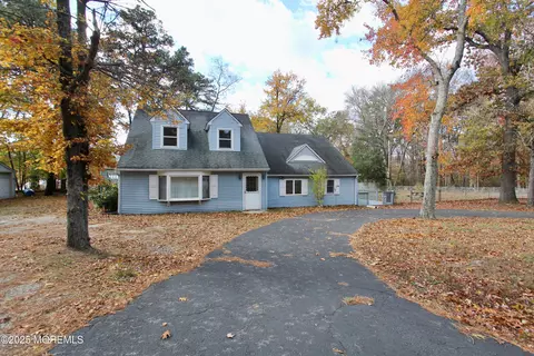 265 Spring Valley Rd, Morganville, NJ 07751