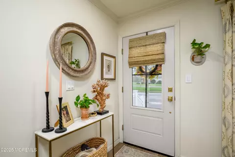 Entry Way - 10 Pompton Plains Dr, Brick, NJ 08724 photo 1 of 1
