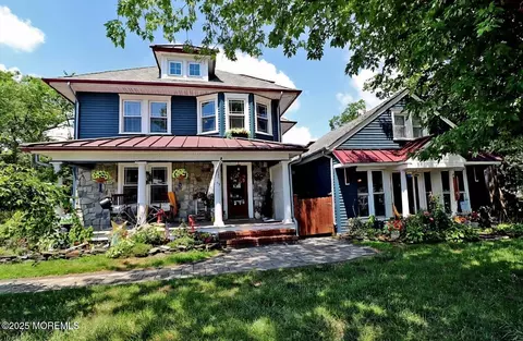 55 Main St, Waretown, NJ 08758 photo 4