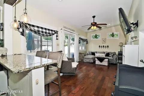 55 Main St, Waretown, NJ 08758 photo 21
