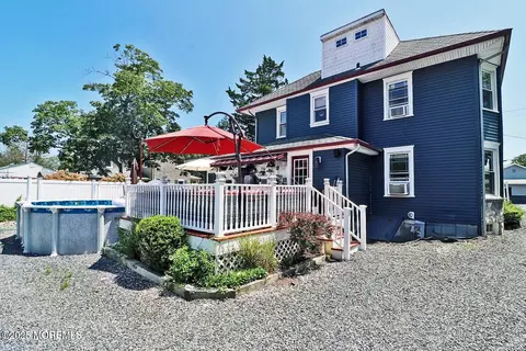55 Main St, Waretown, NJ 08758 photo 7