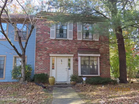 34 Jason Ct, Lakewood, NJ 08701