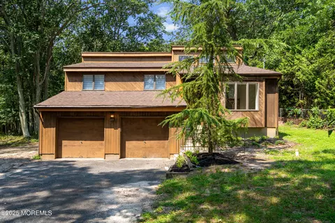 254 Aldrich Rd, Howell, NJ 07731
