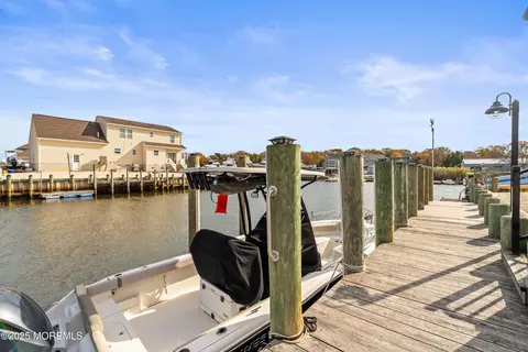21 Peg Leg Way, Waretown, NJ 08758 photo 39