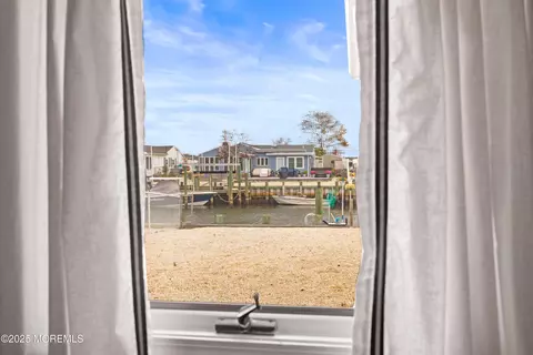 21 Peg Leg Way, Waretown, NJ 08758 photo 25