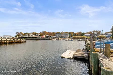 21 Peg Leg Way, Waretown, NJ 08758 photo 38